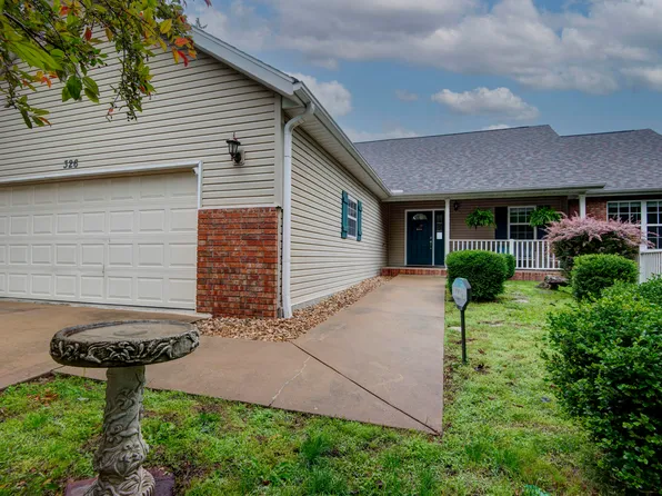 326 Country Bluff Drive, Branson, MO 65616