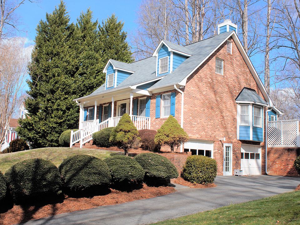 213 Bradberry Lane