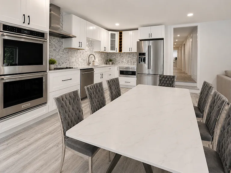 44 Basswood Dr — Photo 3