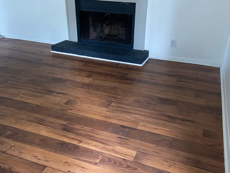 200 E Palestine Ave — Photo 6