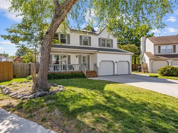 904 Roundtable Ct, Virginia Beach, VA 23464