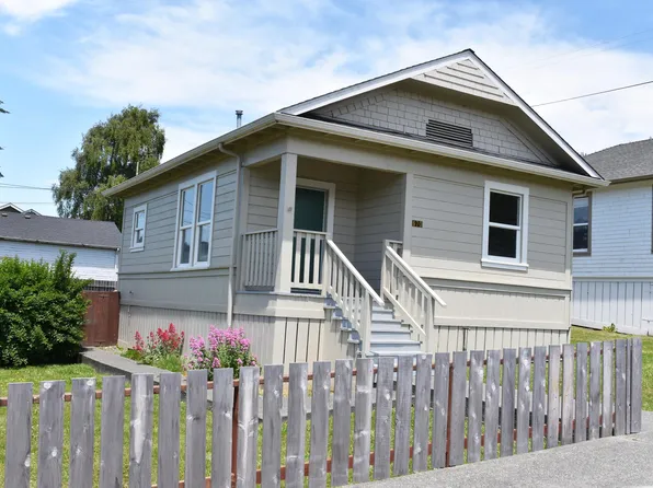 670 4th St, Scotia, CA 95565