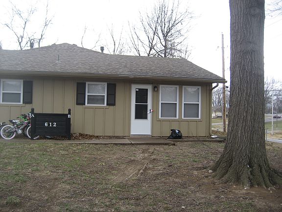 2nd image of 612 NW Westvale Cir APT B