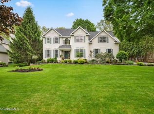 71 Hearthstone Dr, Gansevoort, NY 12831