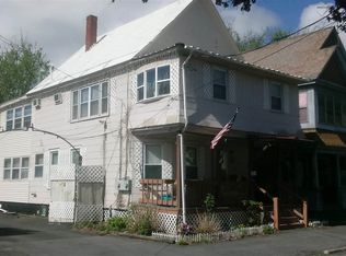 75 Wylie St, Schenectady, NY 12307