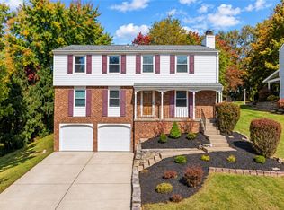 603 Meade Dr, Coraopolis, PA 15108