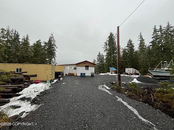 2nd image of 3 Libby Ln