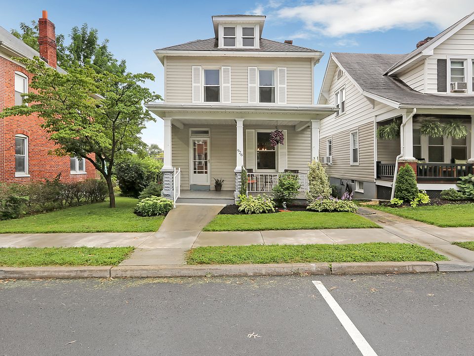 1st image of 926 Mulberry Ave