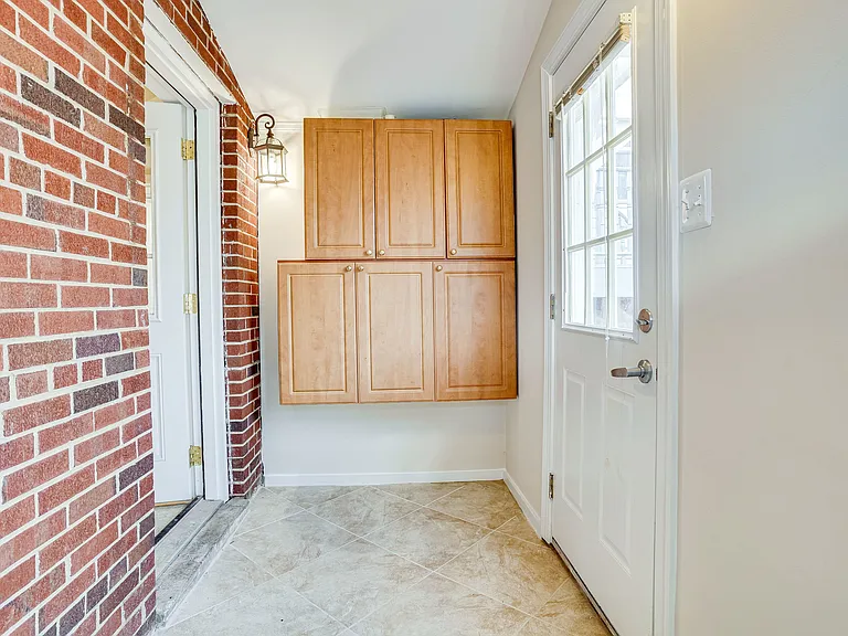 7601 Mendota Pl — Photo 30