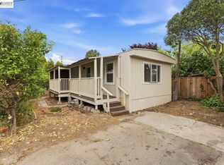 828 Olivina Ave APT 11, Livermore, CA