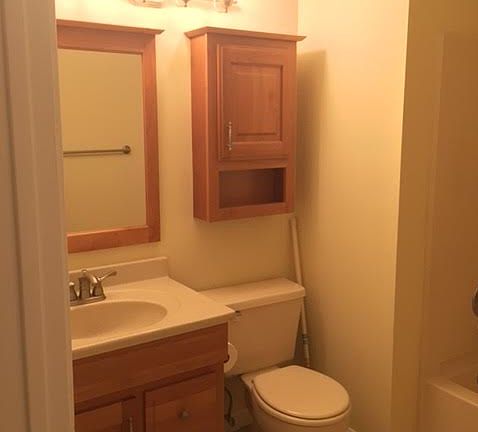 4th image of 160 Sussex Pl #1509