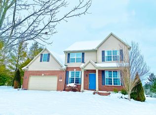 677 Old Forge Ct, Chelsea, MI 48118