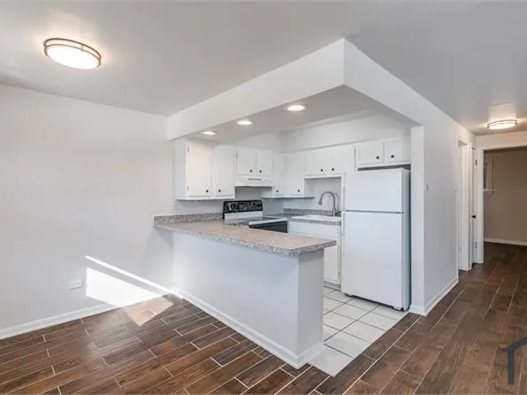 4043 S Harlem Ave APT 5, Stickney, IL 60402