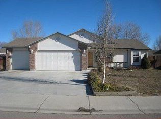 1722 N Cliffrock Rd, Nampa, ID 83651