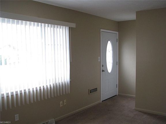 2nd image of 16370 Cynthia Dr