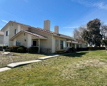 43731 8th St E, Lancaster, CA, 93535