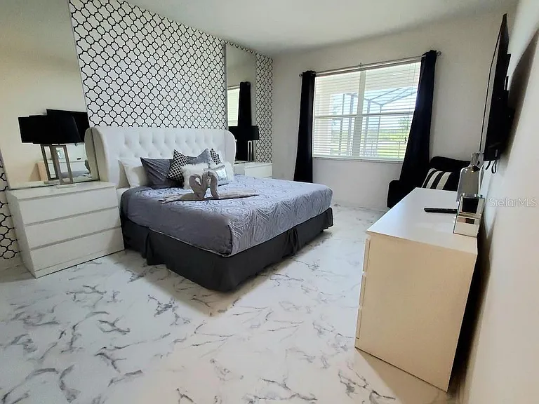 3810 Oakville Ave — Photo 7