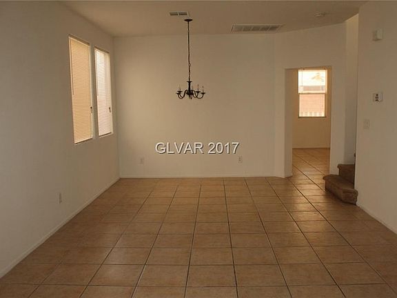 3rd image of 6785 Antique Oak Ct #0