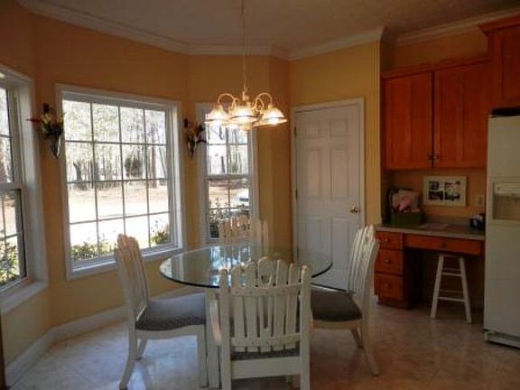 5th image of 494 Harbour Shores Dr