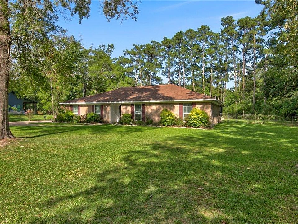 1st image of 240 Morris Dr