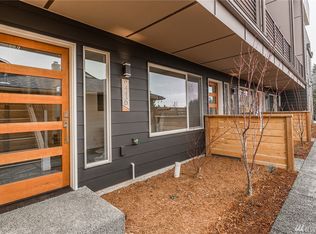 9443 35th Ave SW #D, Seattle, WA 98126