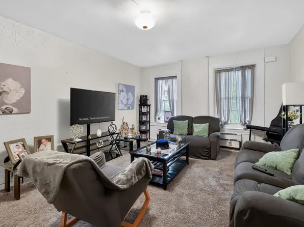 224 N 7th St, Allentown, PA 18102