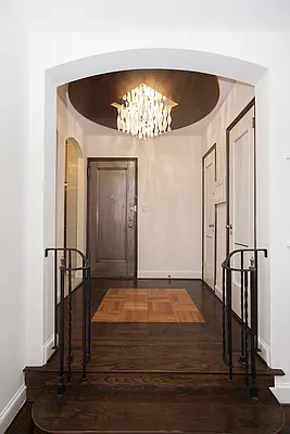 Rented by Yael Dunsky Real Estate | media 16