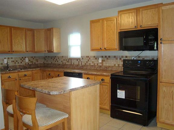 2nd image of 4390 Rosegarden Ct