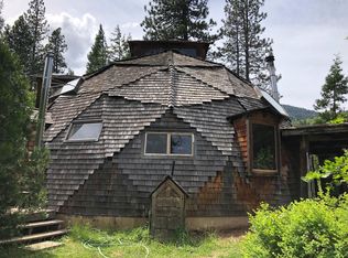 1891 Colestin Rd, Ashland, OR 97520