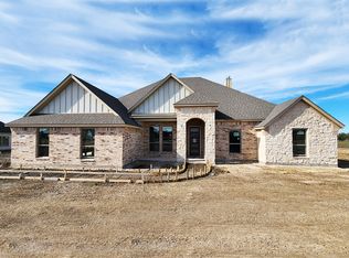 1308 Green Ridge Rd, Weatherford, TX 76034