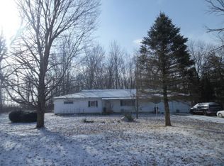 8805 Hamilton Rd, Yoder, IN 46798