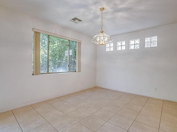 5th image of 2051 W Ironwood Dr