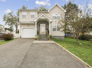 124 Russell St, Waterbury, CT 06708