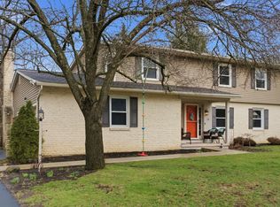 1448 Clubview Blvd N, Columbus, OH 43235