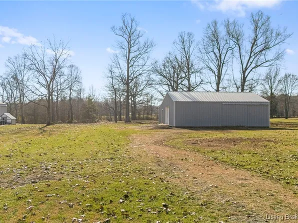 10611 W SR 56, Lexington, IN 47138