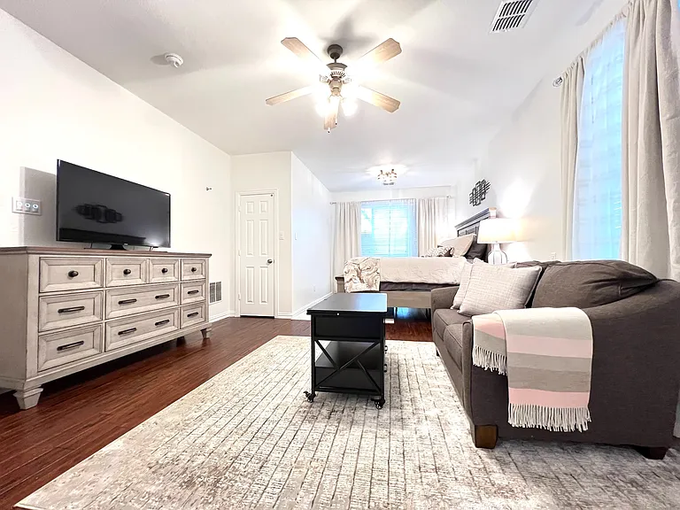 1610 Wagon Wheel Dr — Photo 71