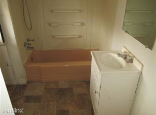804 W Cedar St, Kalamazoo, MI