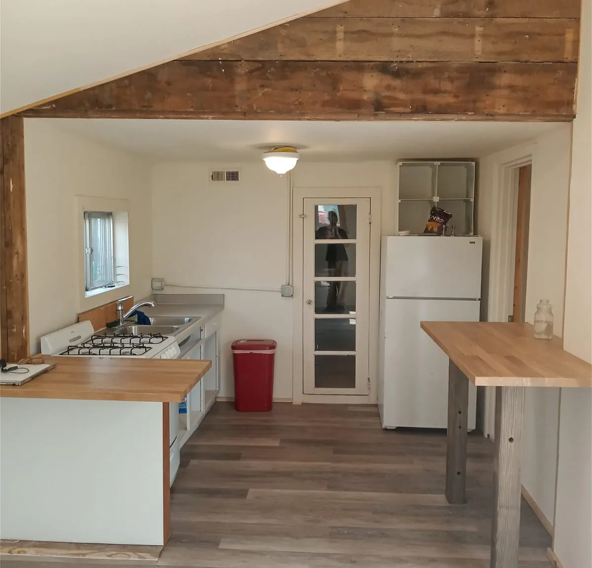 1 bed, $1,300 — Photo 1