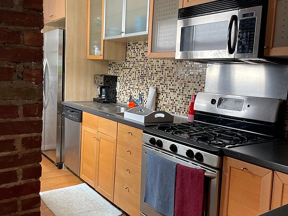4th image of 2003 Park St #2