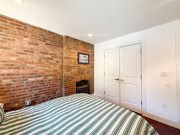 5th image of 271 Macon St #1