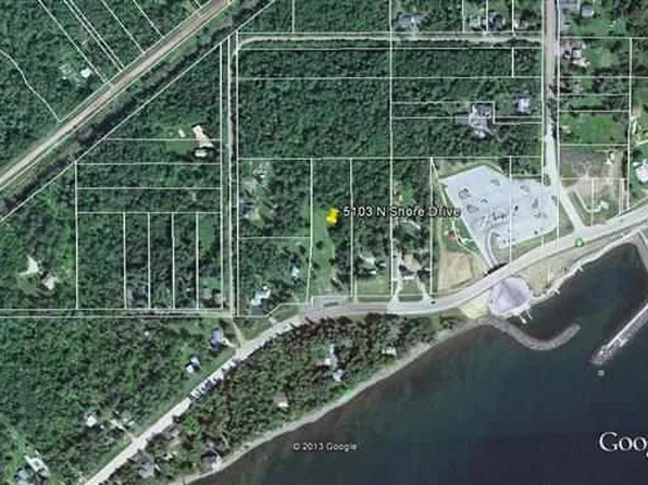 5103 N Shore Dr, Duluth, MN 55804