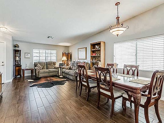 5th image of 7905 Canyons Park Ave