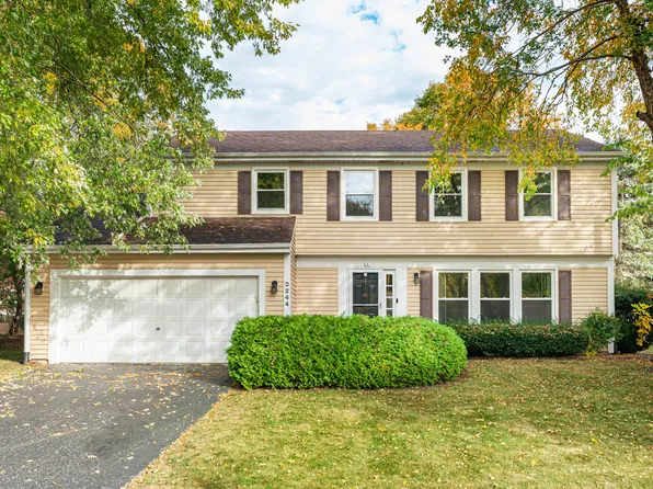 2244 Pontiac Cir, Naperville, IL 60565