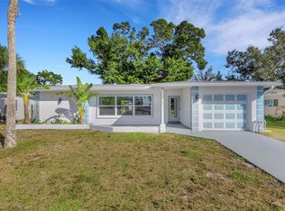 201 63rd St W, Bradenton, FL 34209