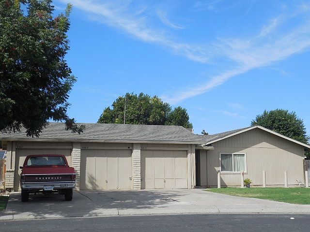 2nd image of 3003 Wentworth Dr