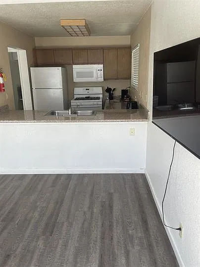 73843 Sunnyvale Dr — Photo 32