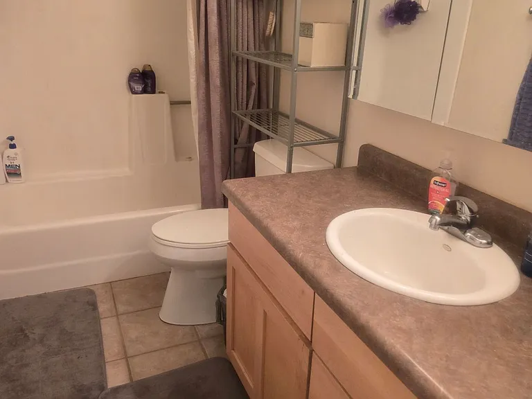 13606 S 2200 W — Photo 2