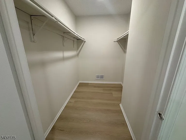 7 Sheffield Ct #7 — Photo 8