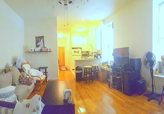Rented by Manhattan Spaces | media 21