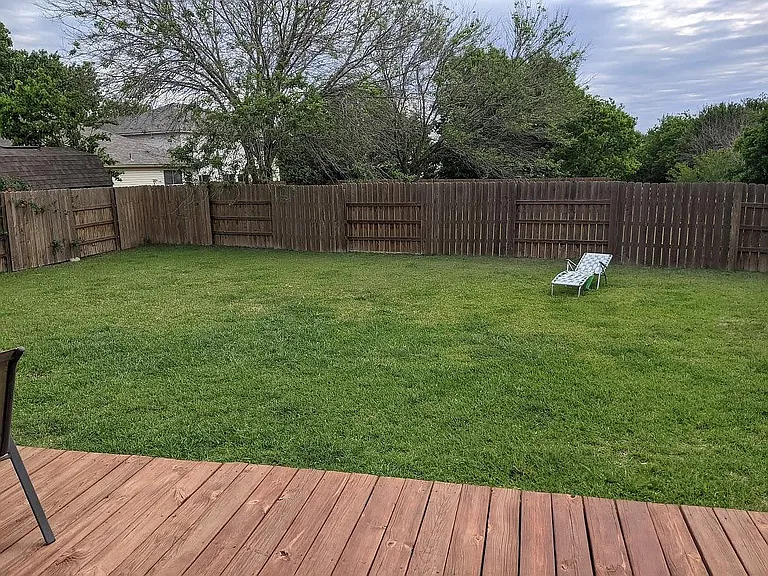 1208 Bradbury Ln — Photo 57